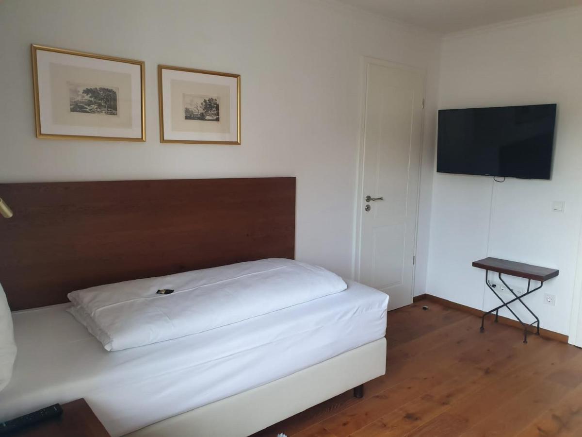 Hotel Schierlinger Braeustueberl Εξωτερικό φωτογραφία